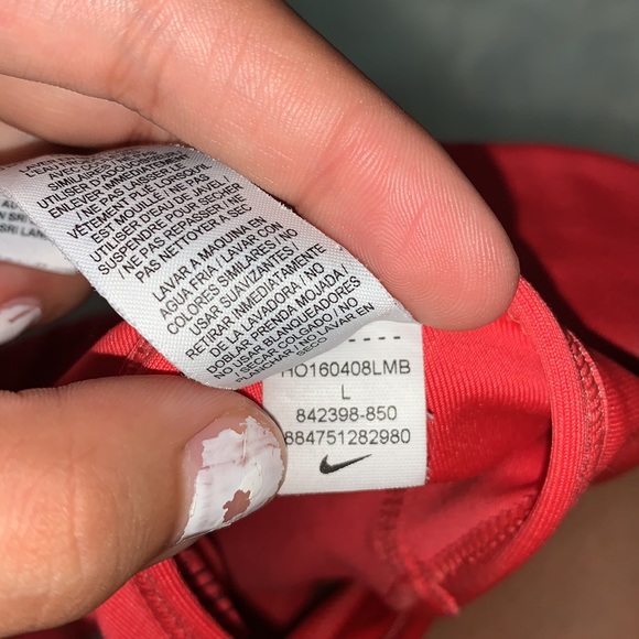 Nike Sports Bra - Picture 3 of 3